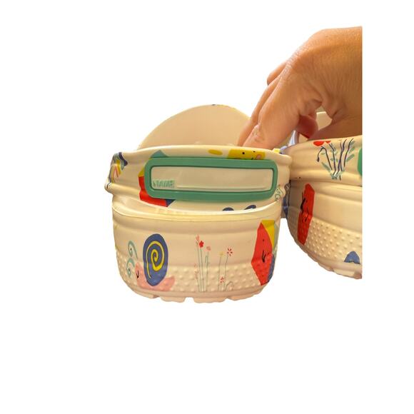 Crocs ﻿Kid's Junior White Multi Classic Doodle Print Clog Shoes Size 3 - Picture 11 of 14